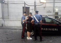 Caserta / Provincia. Agli arresti domiciliari va a spasso per la città: 42enne arrestato dai carabinieri.