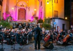 PIETRAMELARA. L’Orchestra Internazionale della Campania ha incantato la platea di piazza San Rocco.