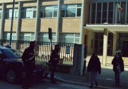 Venafro / Isernia. Riapertura delle scuole: i Carabinieri vigilano gli istituti scolastici.