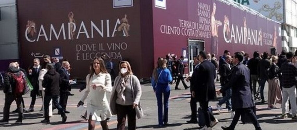 Sannio / Imprese. Successo per le 33 aziende sannite al Vinitaly supportate dal cocktail Assteas, l’EnoArte e viaggio esperienziale Discovery Sannio.