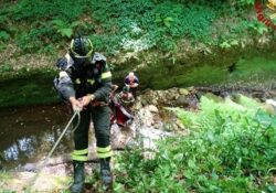 Faicchio / Cerreto Sannita. Precipita in un burrone in località Massa: 46enne salvato dai Vigili del Fuoco.