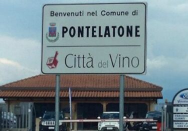 PONTELATONE. Cittadina con pochi giovani, pochi studenti e quasi senza futuro: il conto della politica arriva nel 2027.