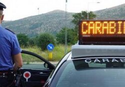 Caserta / Provincia. I Carabinieri intercettano un 60enne a bordo di un Suv rubato: scattano denuncia e sequestro.