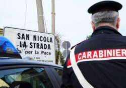 Caserta / Provincia. Furto aggravato in un supermercato: arrestati dai Carabinieri un 28enne e una minorenne di origine rumena.