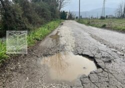 Faicchio / Frasso Telesino / Forchia. Buche, dissesti e strade pericolosi, situazione incresciosa nel Sannio: l’appello alle Istituzioni.