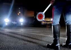 Sannio / Questura. La Polizia controlla una vettura con due persone a bordo sprovviste di documenti: denunciati un cittadino bulgaro ed uno del posto.