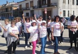 Ponte. Grande mobilitazione in paese per Komen Italia: il territorio ferito dai tumori risponde con coraggio e partecipazione.