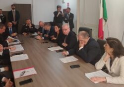 Caserta / Provincia. Smaltimento illecito rifiuti nella “Terra dei Fuochi”, l’impegno della Provincia e del presidente Colombiano.